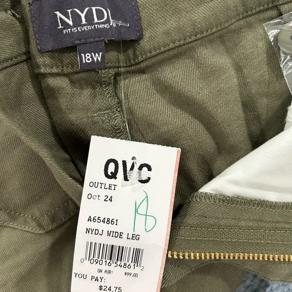 Phil & Lil's Just Like Us Book - Picture 2 of 9